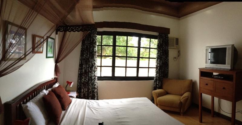 Potter'S Ridge Tagaytay Hotel タガイタイ エクステリア 写真